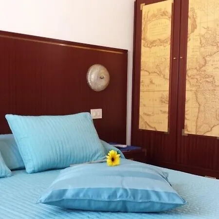 Galleria And 3* Frascati